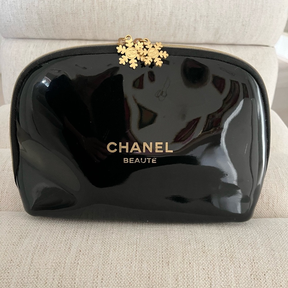 CHANEL cosmetics bag